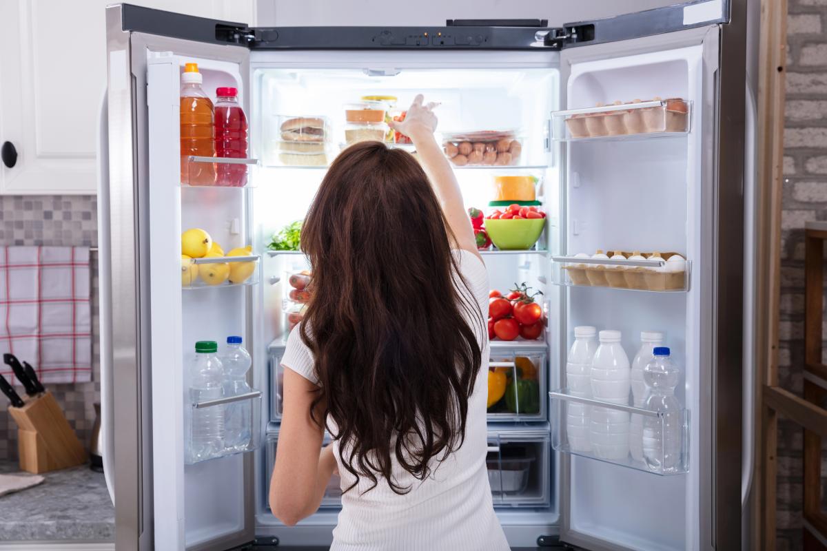 Эксперты рассказали, какие продукты нельзя хранить в холодильнике