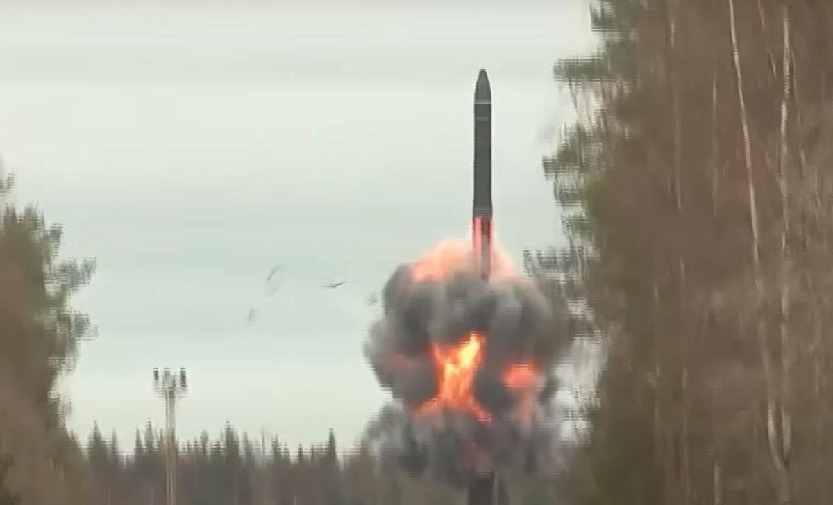РФ ускоряет производство ракет 'Орешник', жертвуя качеством