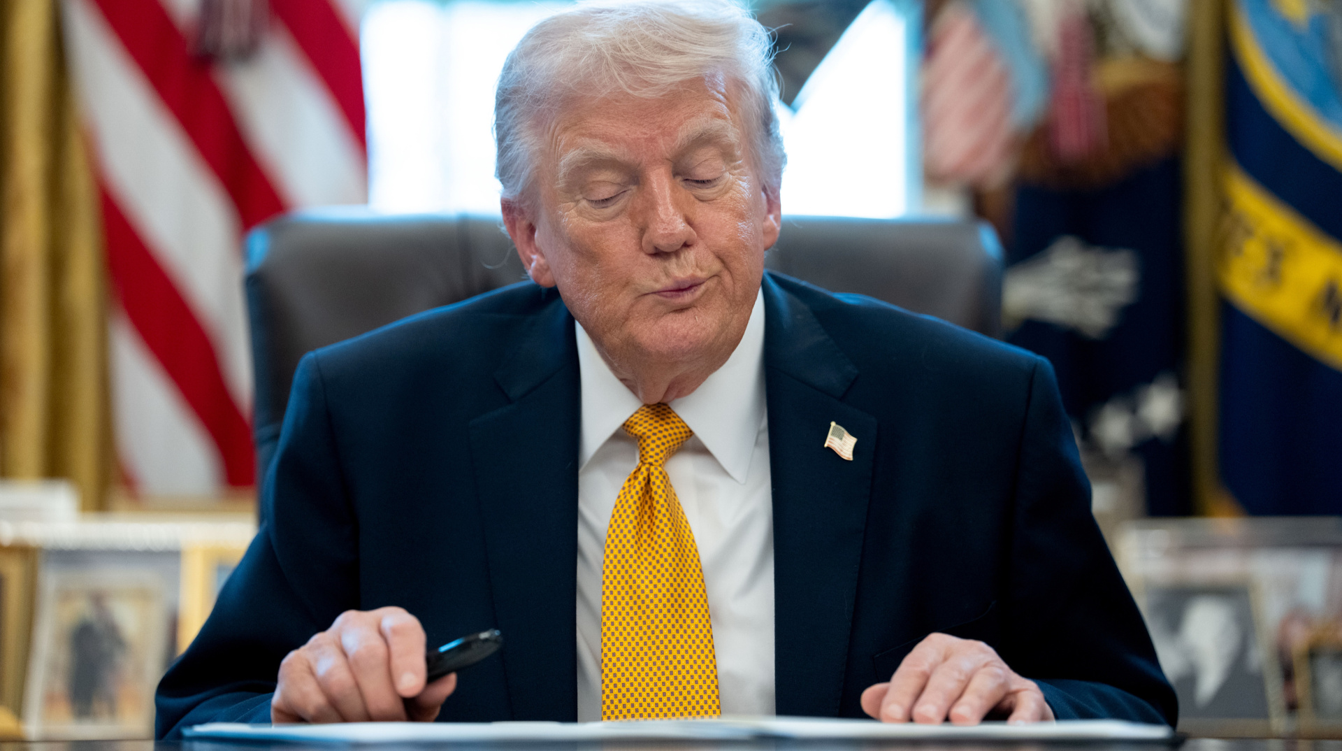 Трамп готов помочь Украине в обмен на поддержку Европы в Ормузском проливе