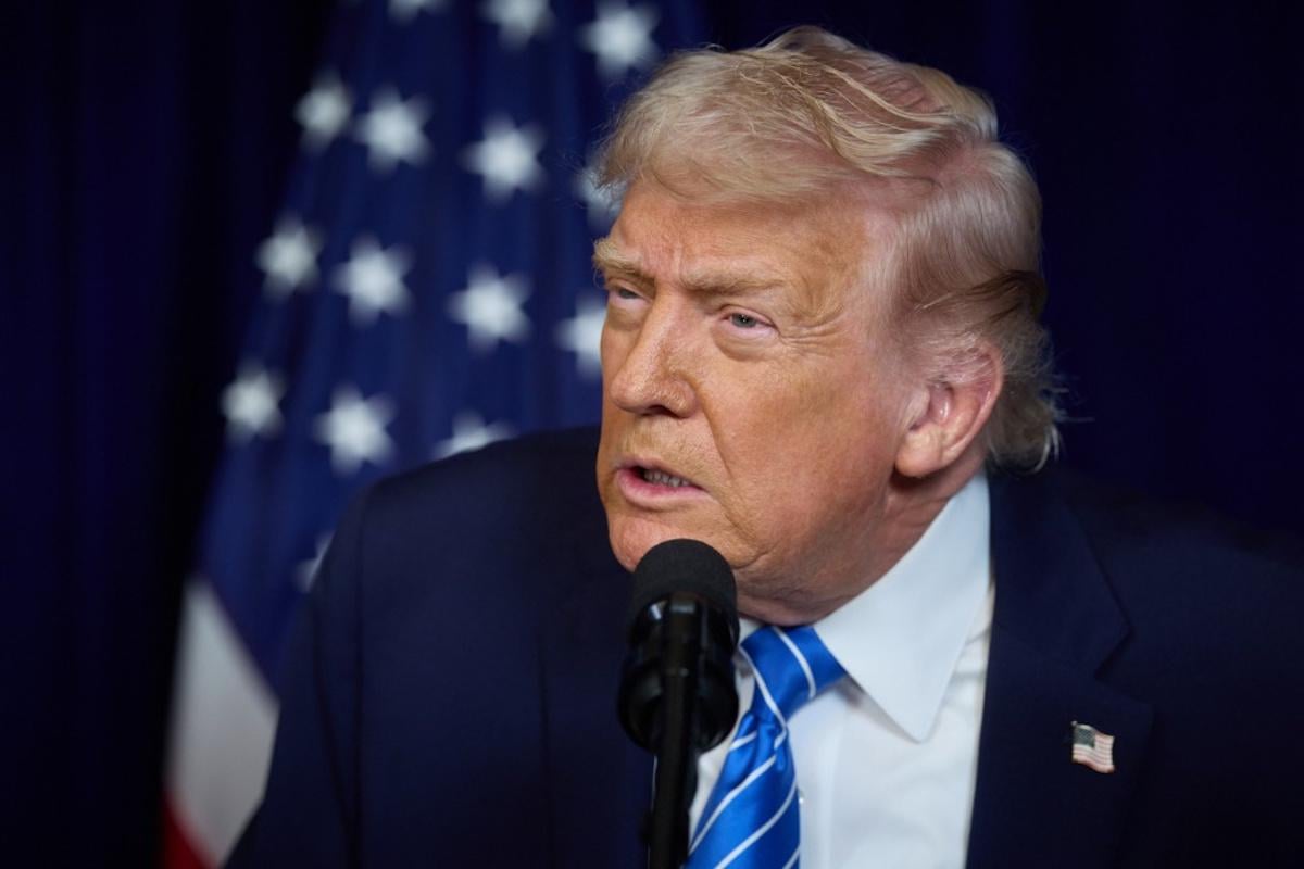 Трамп опоздал на заседание лидеров G7 почти на час