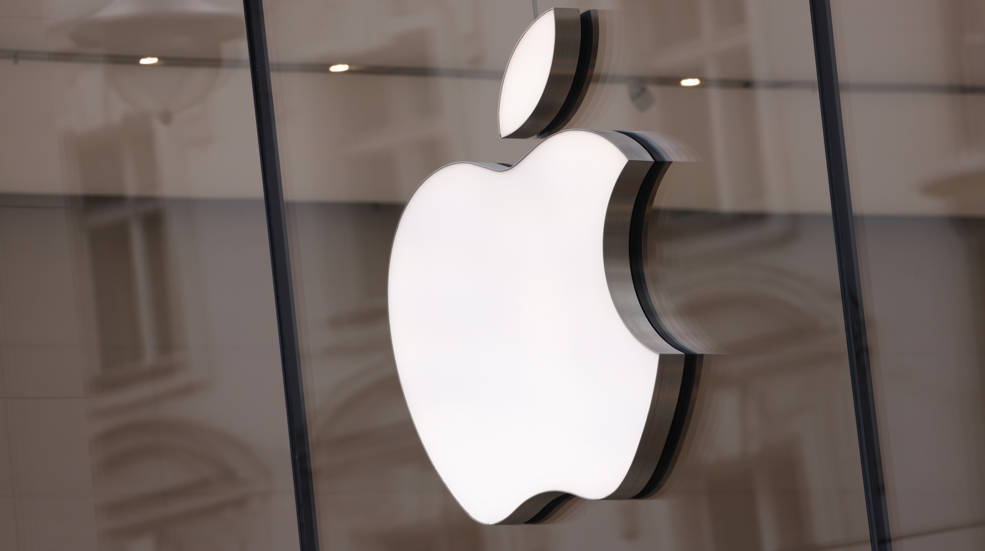 Apple обвиняет OpenAI в краже секретов
