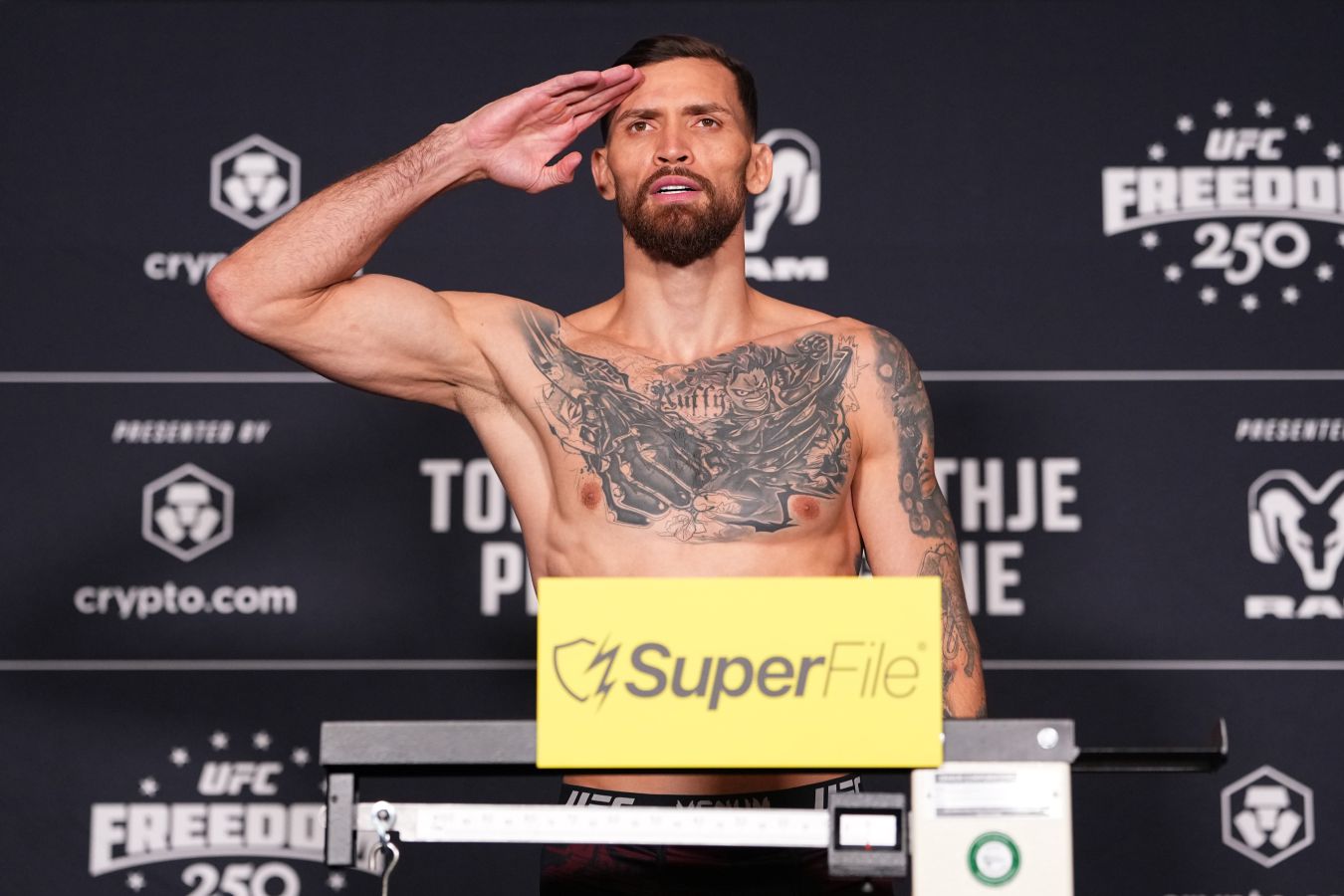 Бразилец Маурисио Руффи прокомментировал поражение от Армана Царукяна на UFC 331