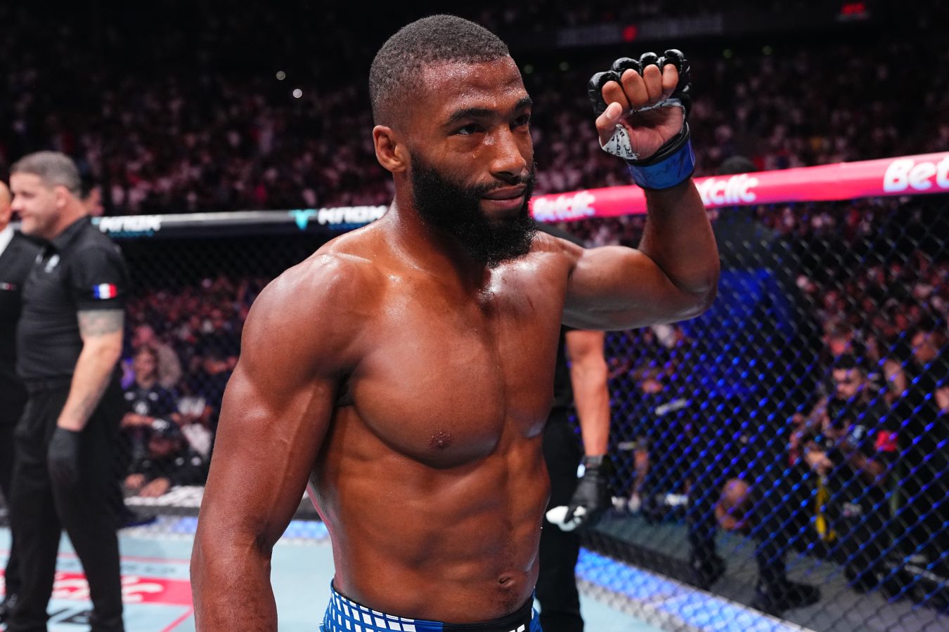 Мухаммад прокомментировал дебют Парнасса в UFC и предложил его соперника